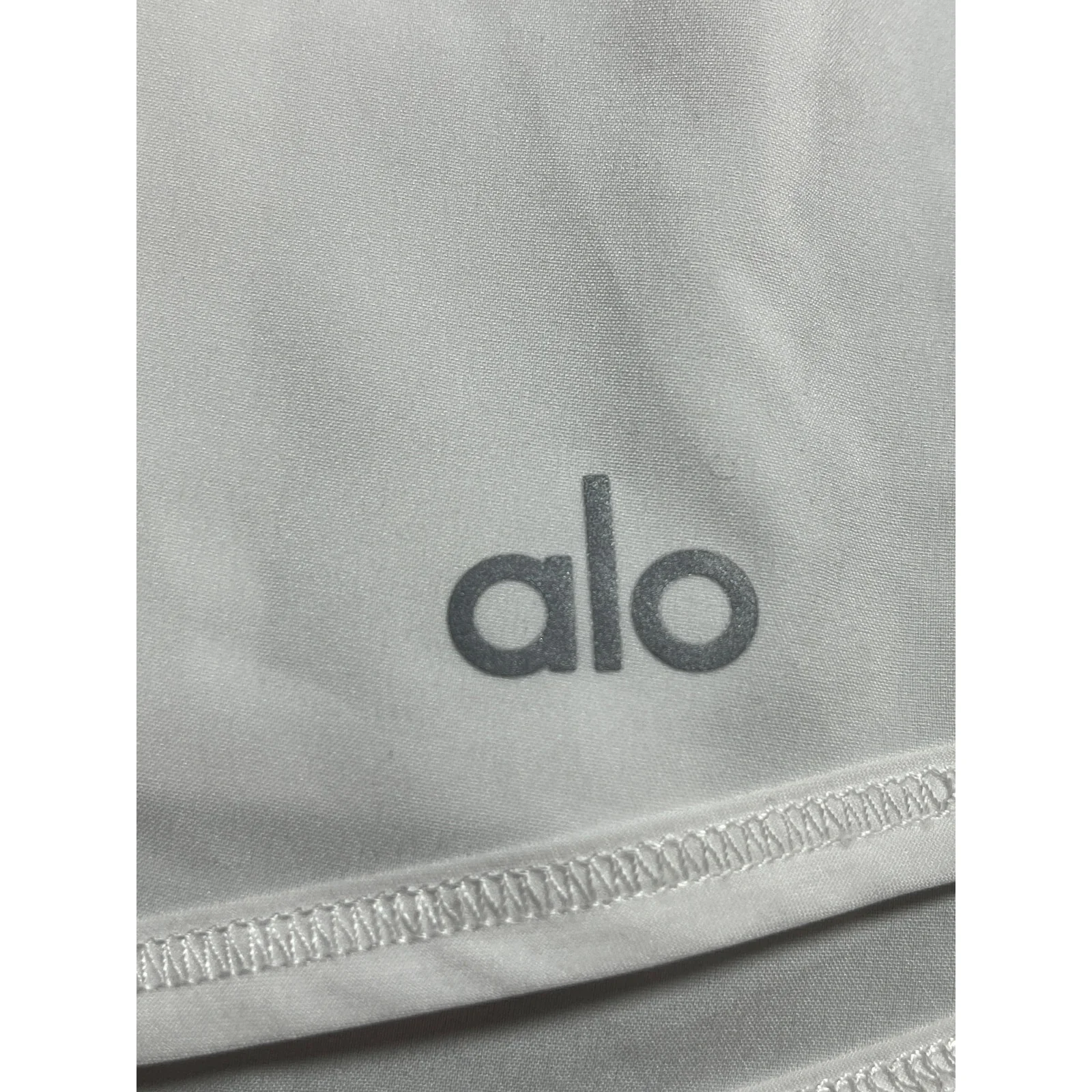 Alo Yoga Womens White High Rise Elastic Waist Athletic Skort Shorts Skirt Size M - Image 4
