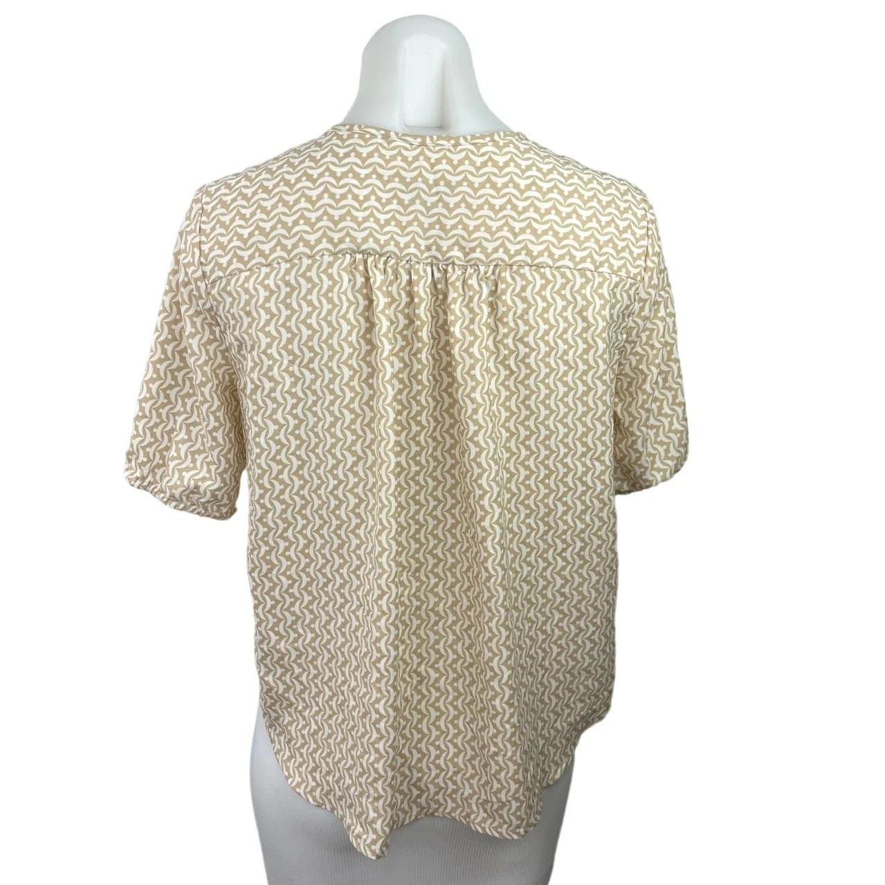 Ann Taylor Beige Geometric Print Ruffle V-Neck Geo Drape Front Blouse Top Sz S - Image 2
