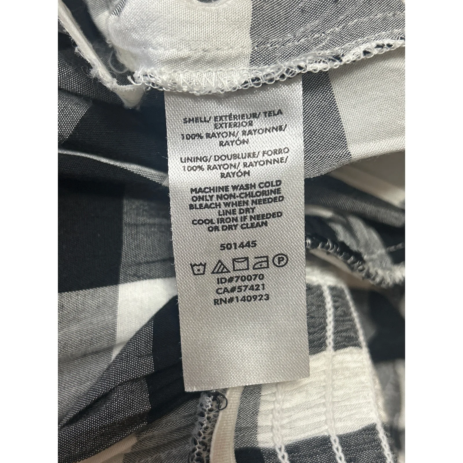 Ann Taylor LOFT Black White Gingham Check Sleeveless Cropped Jumpsuit Size M - Image 5