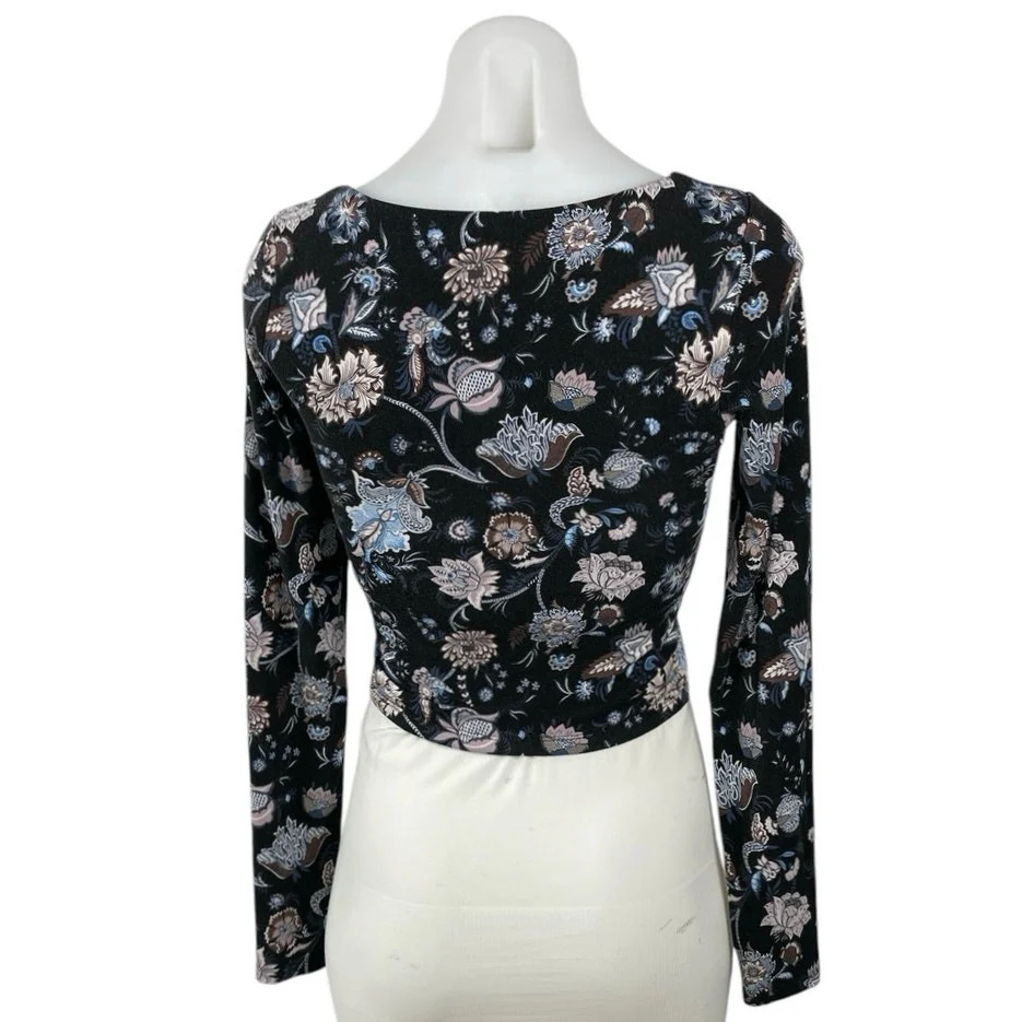 Aritzia Wilfred Women Black Floral Long Sleeve Square Neck Knit Crop Top Size S - Image 3
