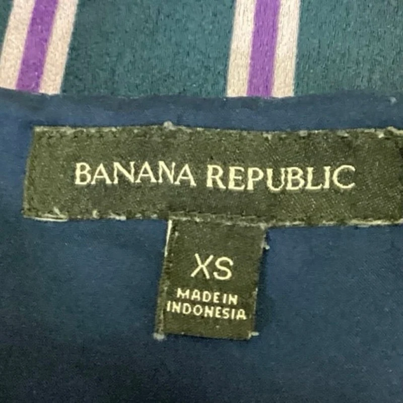 Banana Republic Blue Striped Sleeveless V-neck Cami Camisole Tank Top Size XS - Image 3