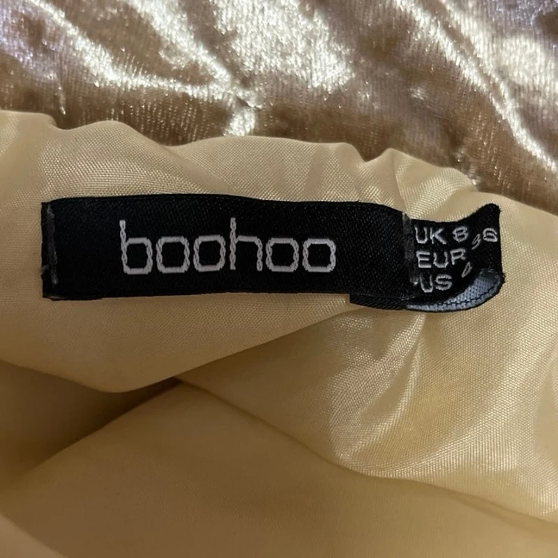 Boohoo Gold Metallic Velvet Zip Up High Neck Long Sleeve Outdoor Puffer Jacket 4 - Image 3