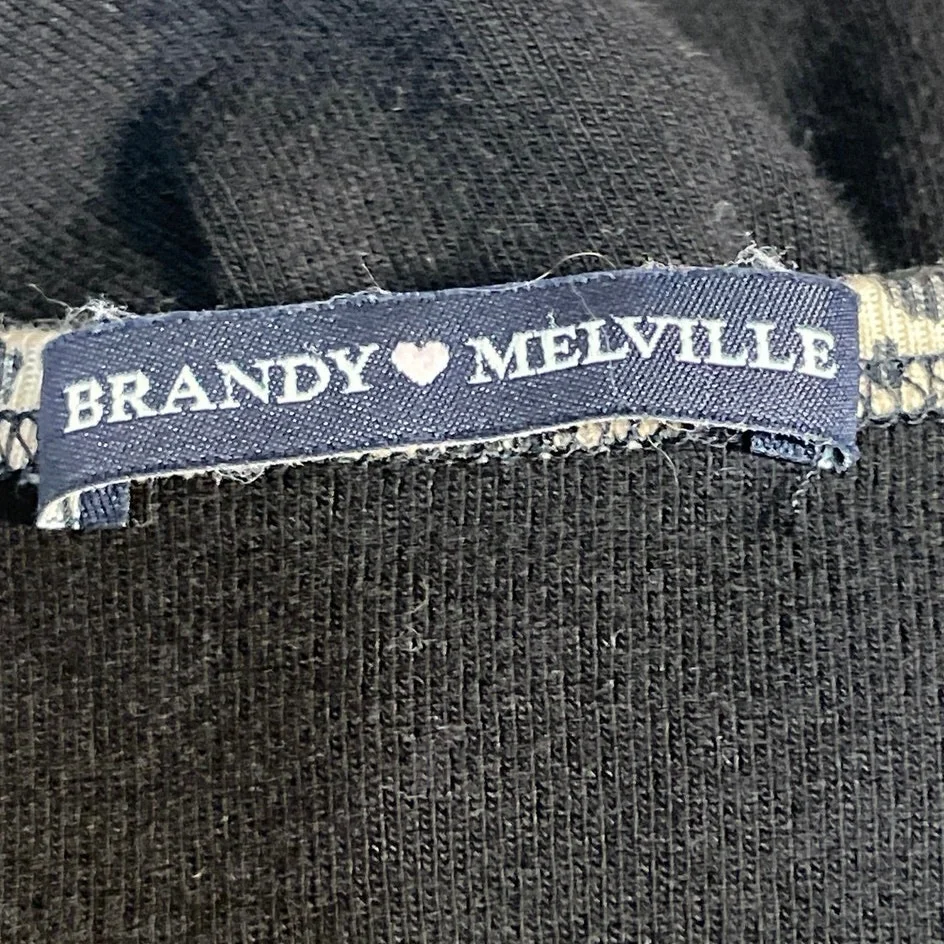 Brandy Melville Ashlyn Women's Black Short Sleeve Cropped Tee T-shirt Top Sz S - Image 4