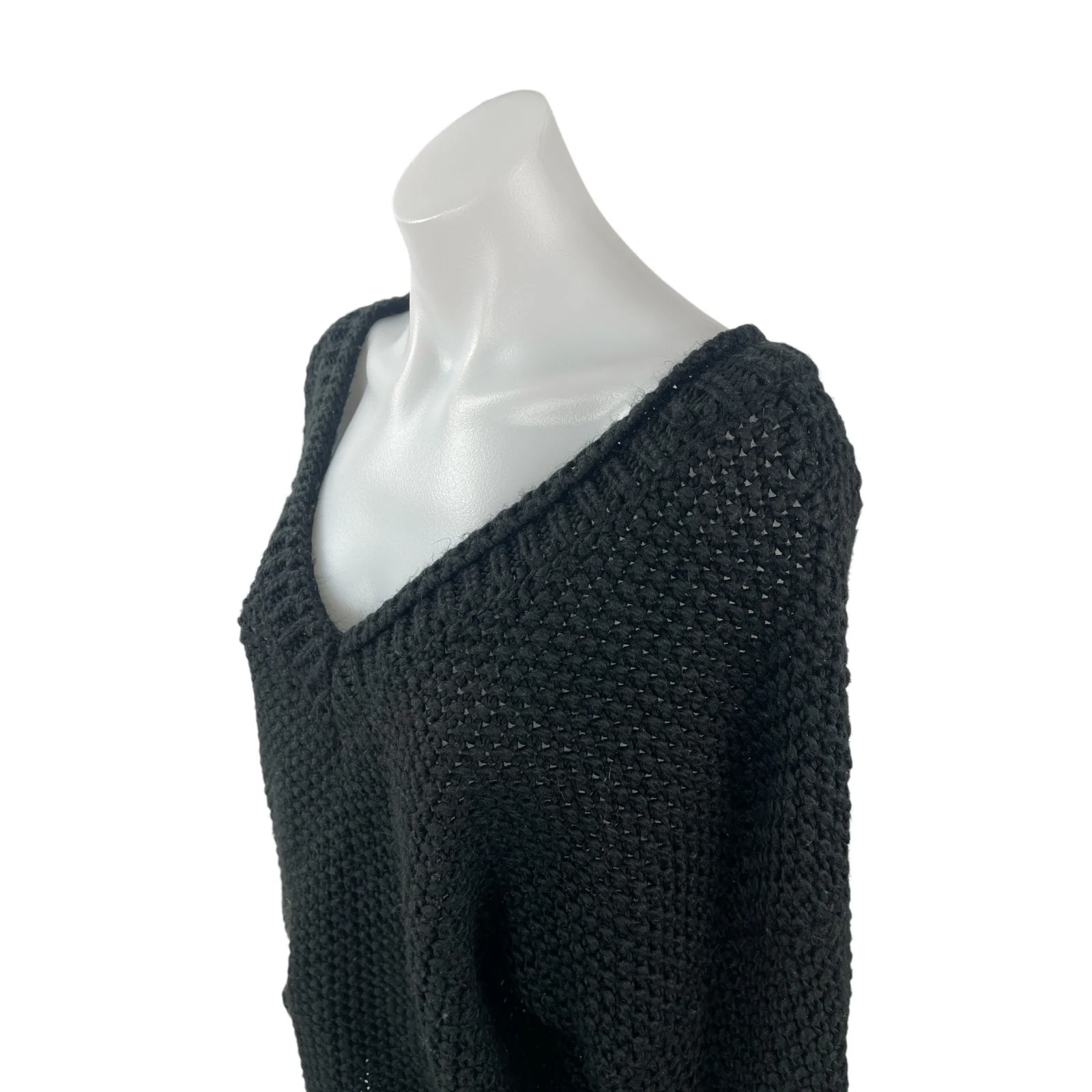 Etophe Studios Women's Black Long Sleeve V Neck Knit Pullover Sweater Top XL - Image 2