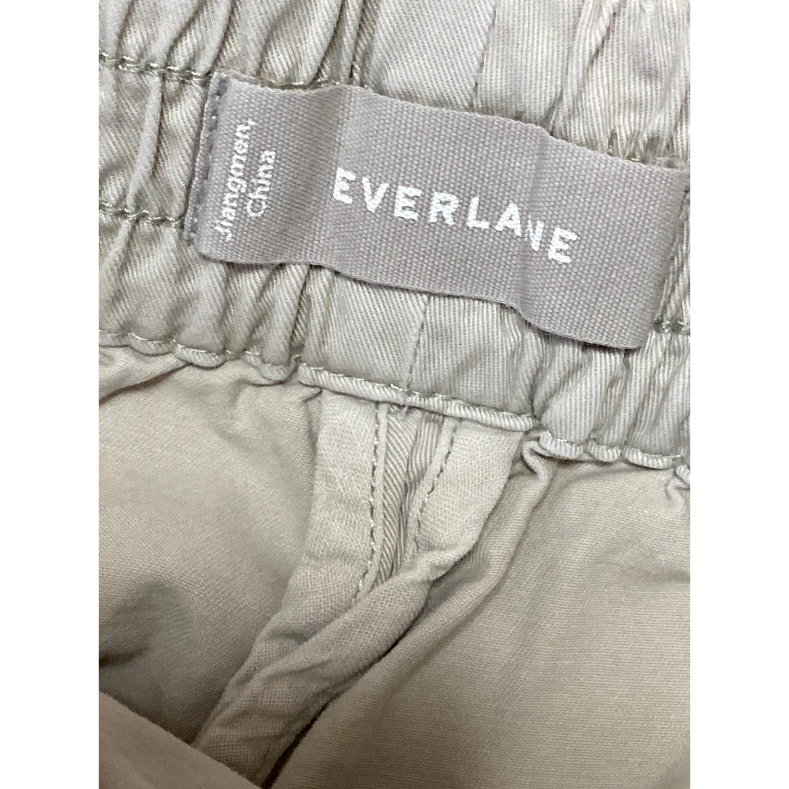 Everlane Women's Gray Elastic High Waisted Wide Leg Pockets Mini Casual Shorts S - Image 4
