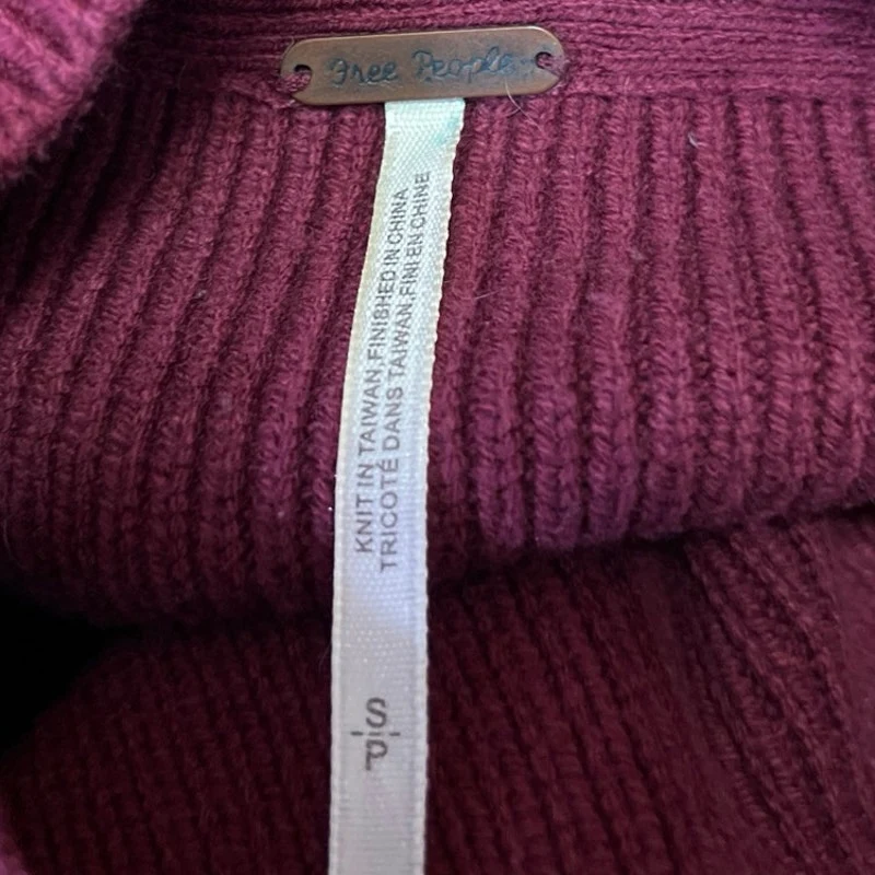 Free People Red Maroon Long Sleeve Ribbed Knit Mock Neck Sweater Top Size S - Image 3