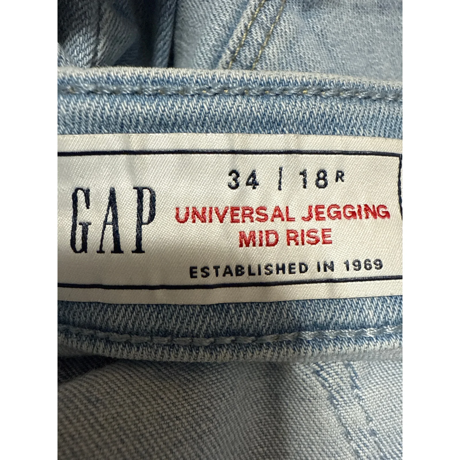 Gap Universal Jegging Blue Light Wash Distressed Raw Hem Skinny Denim Jeans 34 - Image 4