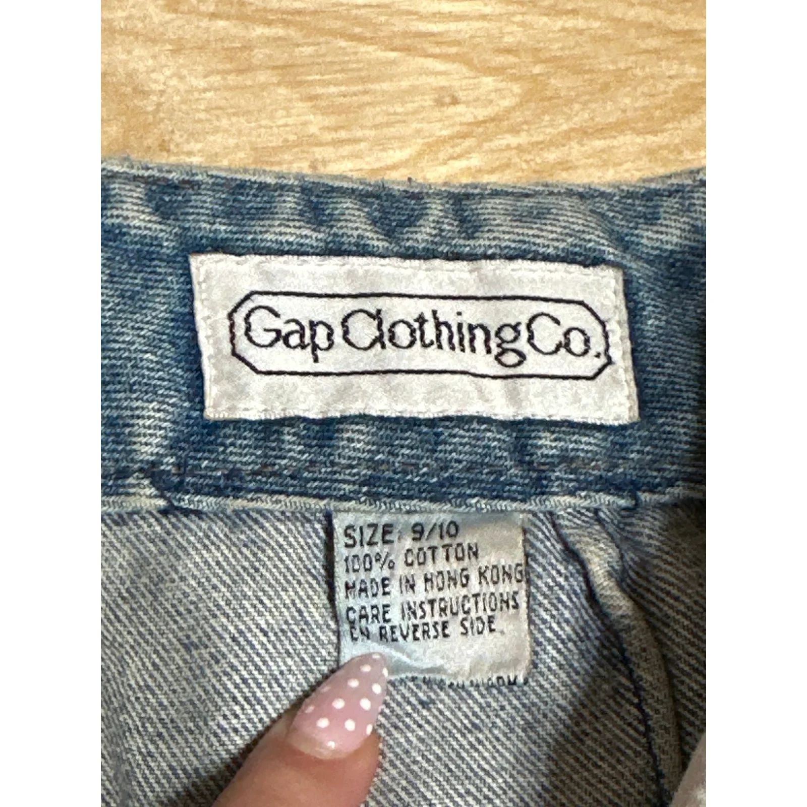 Gap Women's Blue High Waisted Pleated Baggy Tapered Leg Denim Jeans Pants 9/10 - Image 4