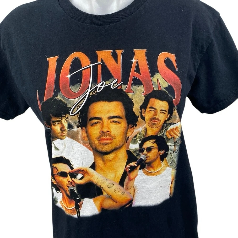 Gildan Women's Black Joe Jonas Graphic Short Sleeve Band T Shirt Tee Top Size S - Image 3