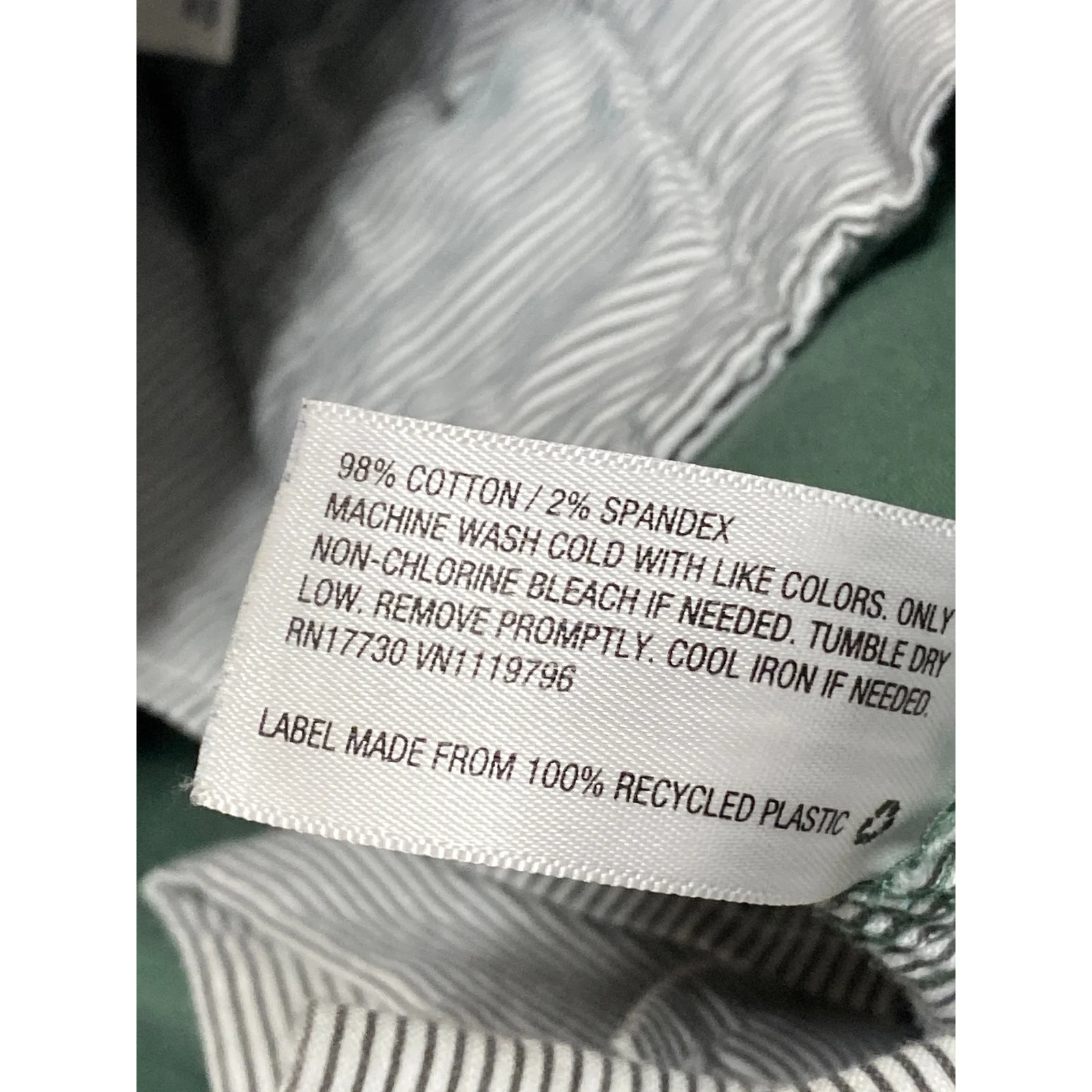 Goodfellow & CO Men's Green High Rise Slim Straight Chino Bermuda Shorts Size 32 - Image 6