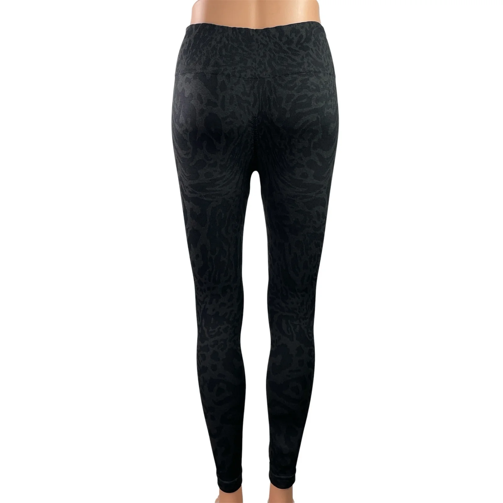 Gymshark Adapt Animal Seamless Black High Rise Yoga Athletic Leggings Pants S - Image 3