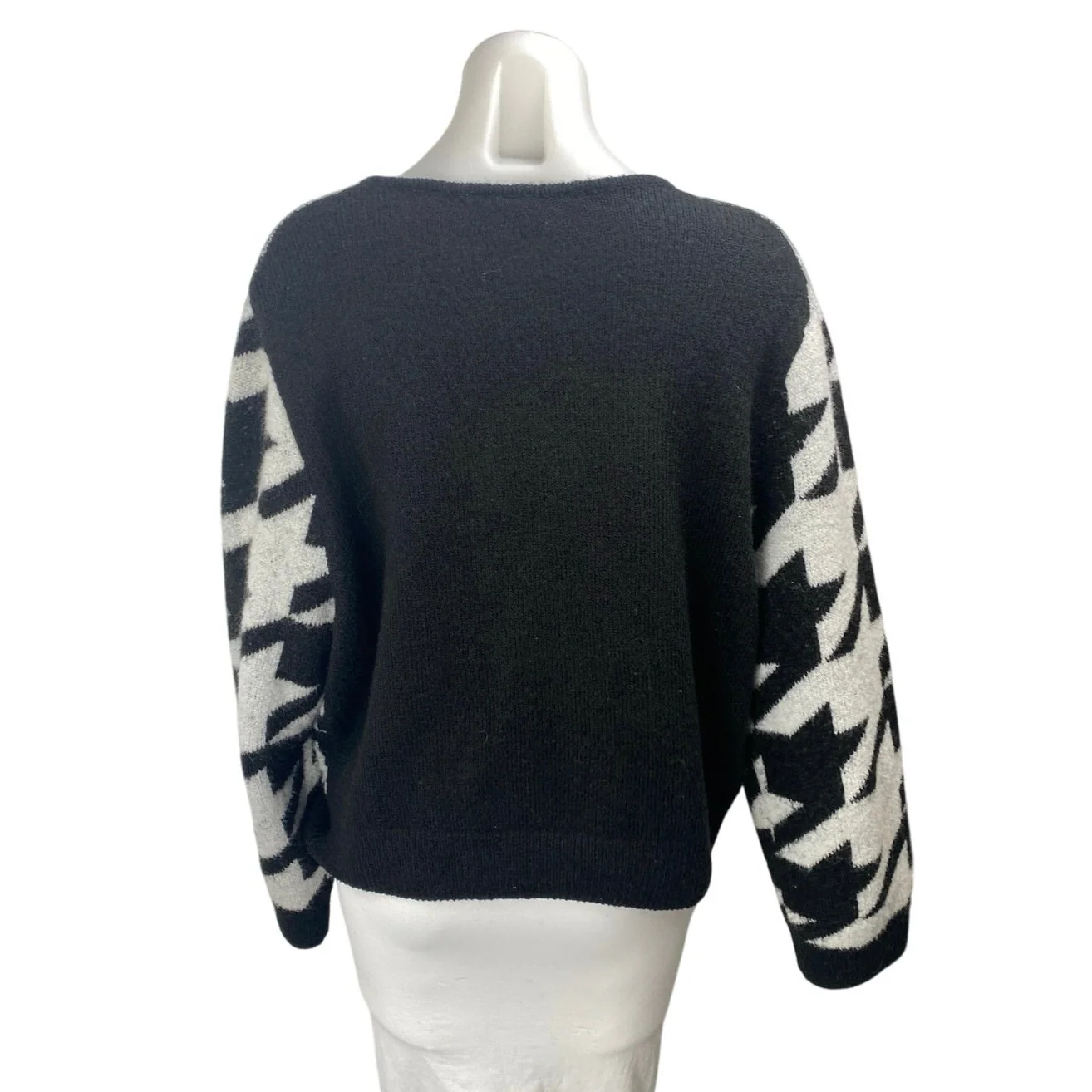 H&M Divided Black White Wool Houndstooth Long Sleeve Knit Cardigan Sweater Sz L - Image 2