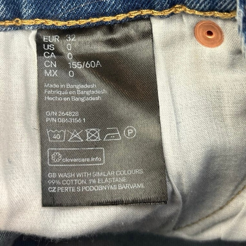H&M Divided NWT Blue Medium Wash High Waist Cuffed Frayed Denim Jean Shorts Sz 0 - Image 5