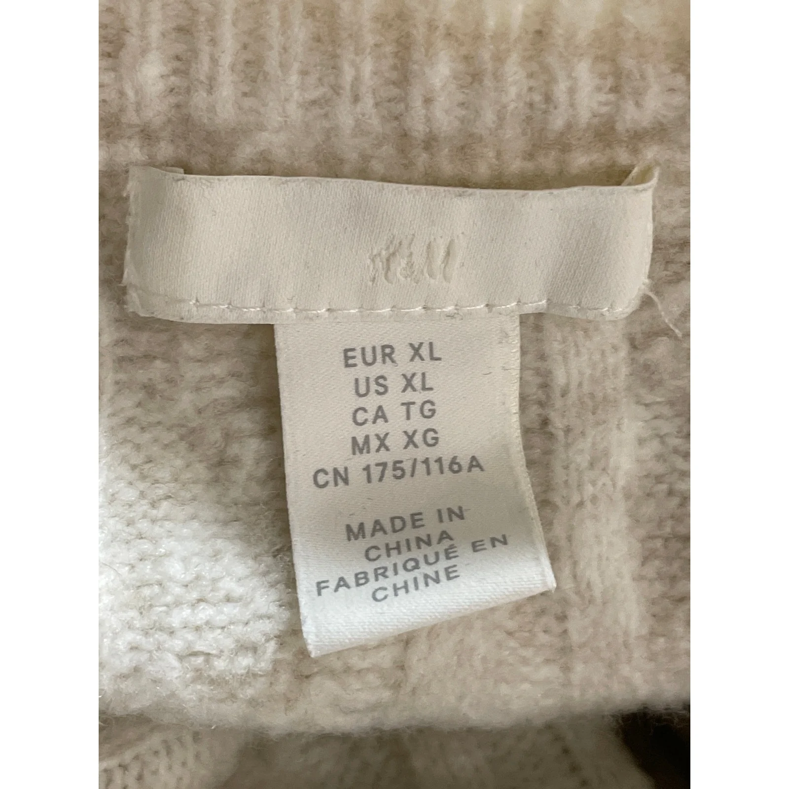 H&M Women's White Cable Knit Long Sleeve Crew Neck Loose Sweater Top Size XL - Image 5