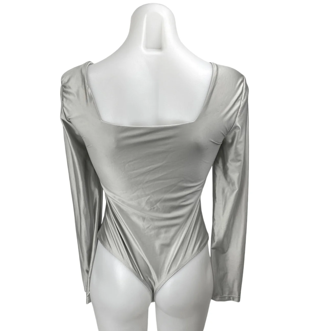 House of Harlow 1960 Silver Metallic Square Neck Long Sleeve Bodysuit Top Size S - Image 2