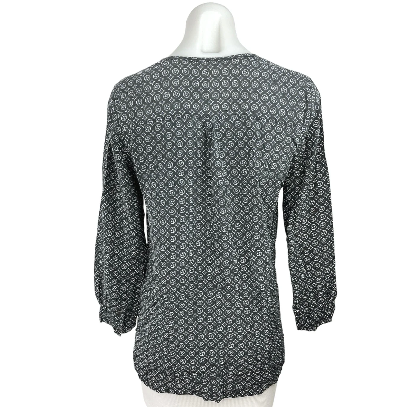 Joie Women's Black Medallion Print 100% Silk V-Neck Long Sleeve Blouse Top Sz S - Image 2