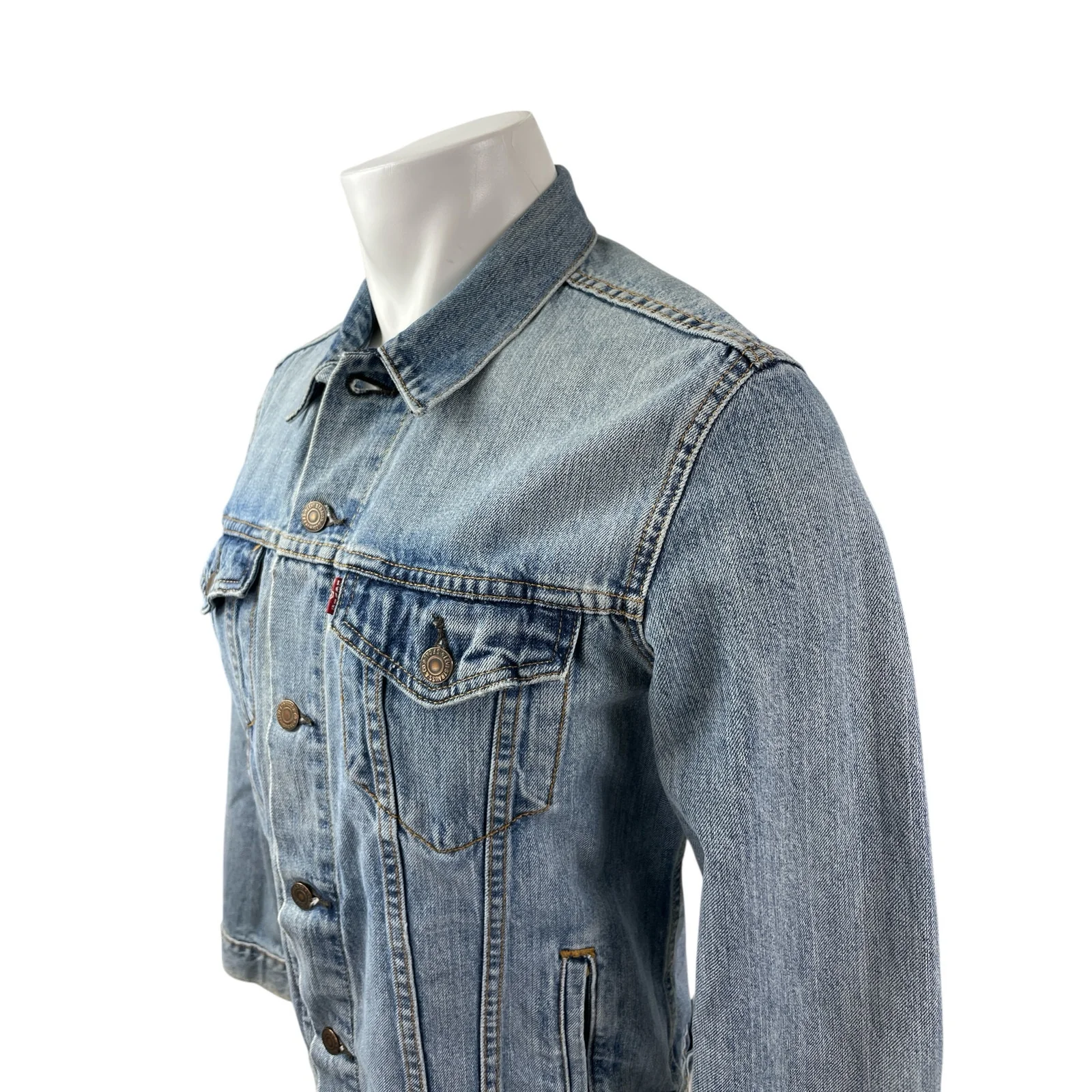 Levi's Mens Blue Long Sleeve Button Down Pocket Trucker Denim Jean Jacket Size M - Image 3