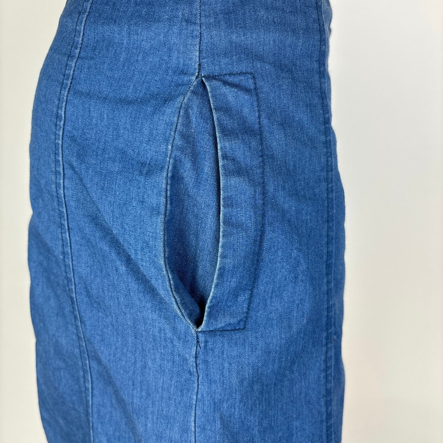 Lush Women's Blue Denim Jean High Rise Scallop A Line Button Down Skirt Size S - Image 6