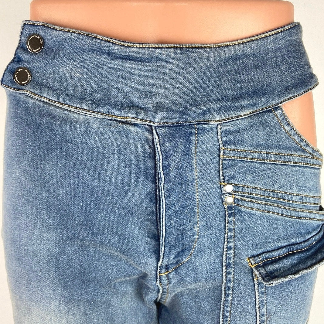 Maniere De Voir Blue Cut-Out High Rise Straight Leg Medium Wash Denim Jeans 10 - Image 4