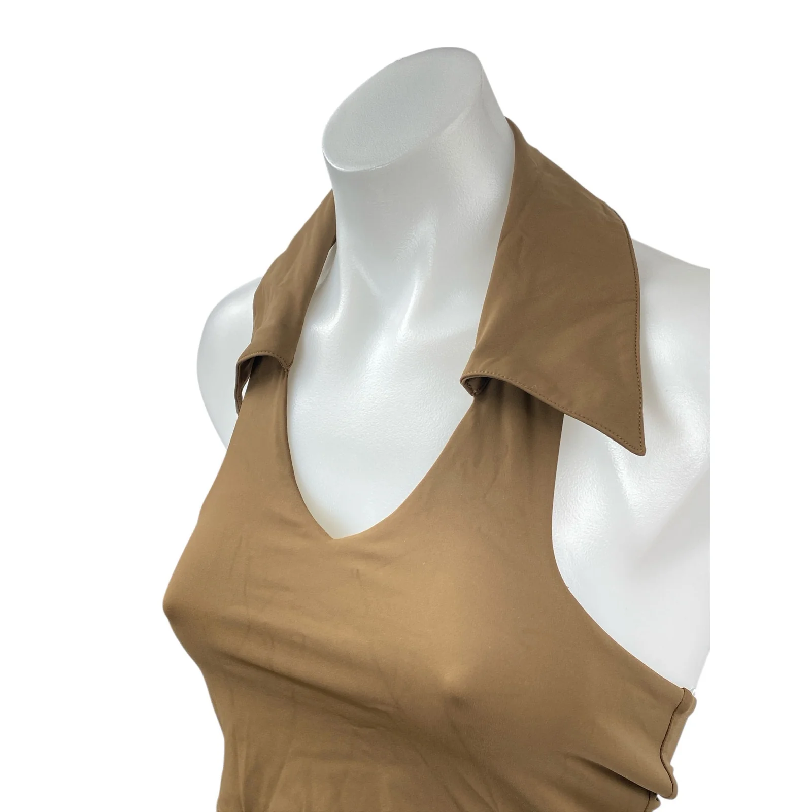 Marby Women's Tan Halter Collared V Neck Yoga Workout Athletic Crop Top Size M - Image 2