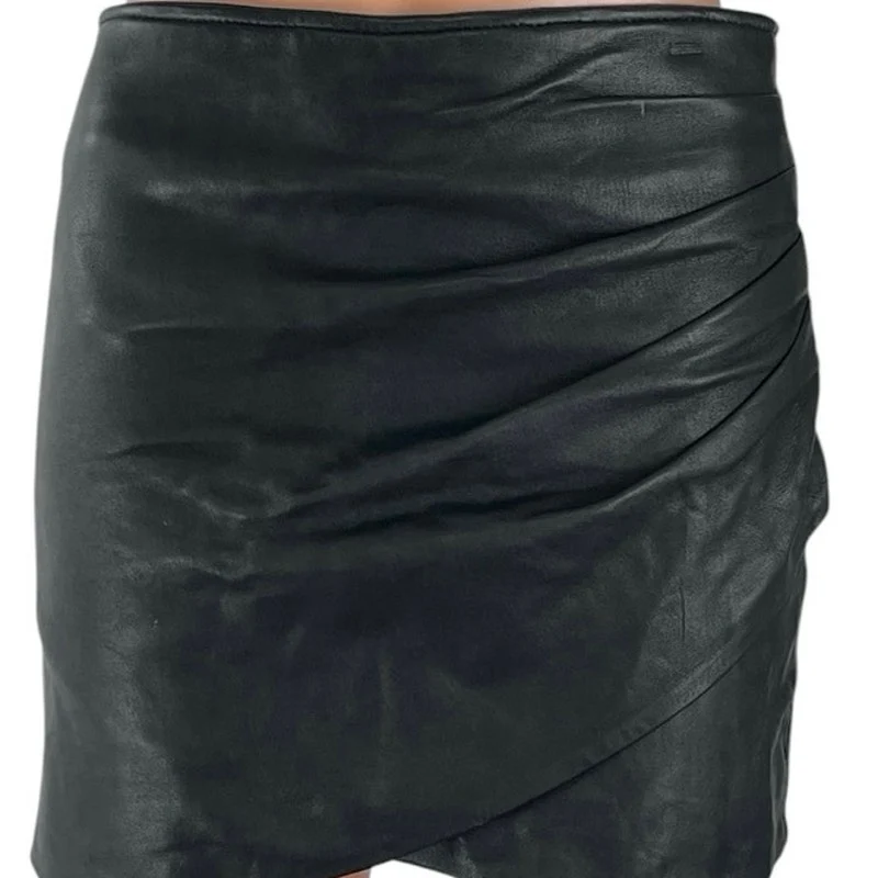 Museum Black 100% Leather High Waisted Ruched Fitted Pencil Mini Skirt Size M - Image 4