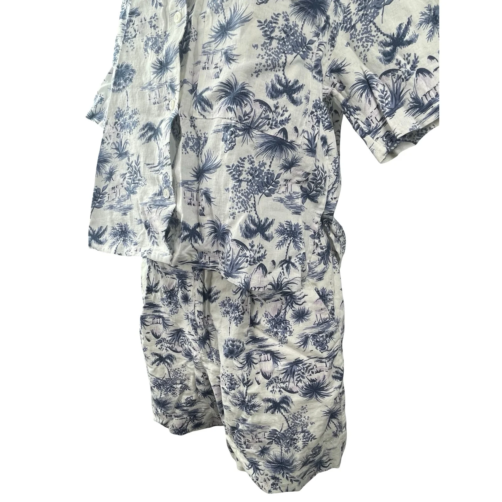 NEW Abercrombie & Fitch Blue Tropical Button Up Shirt Shorts 2 Pc Set Size S - Image 3