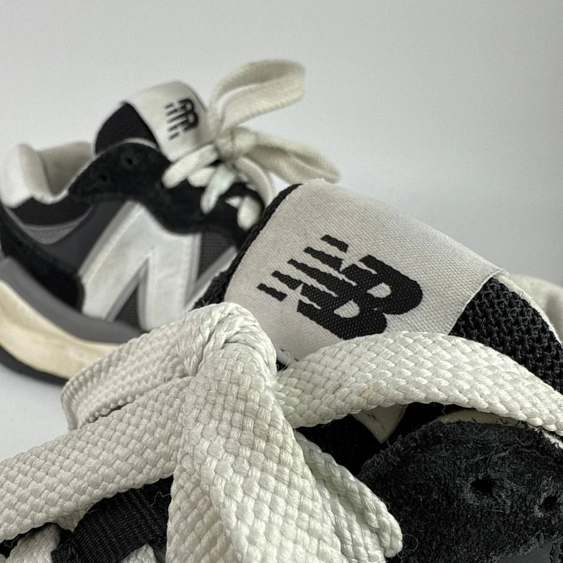New Balance 57/40 Women's Black Gray Suede Lace Up Low Top Sneakers Shoes 8.5 - Image 6