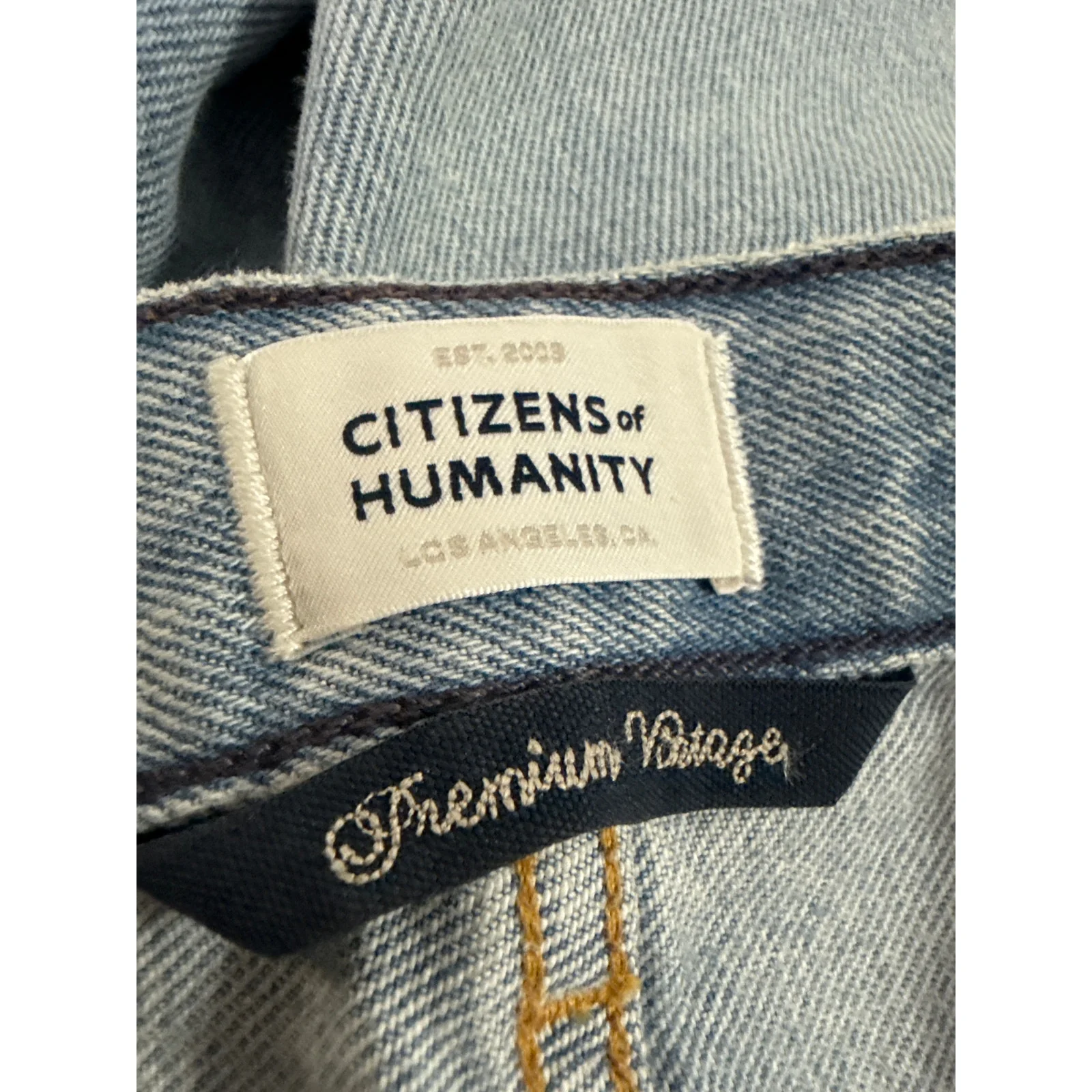 NEW Citizen of Humanity Annabelle Blue High Rise Distressed Denim Jean Shorts 25 - Image 4