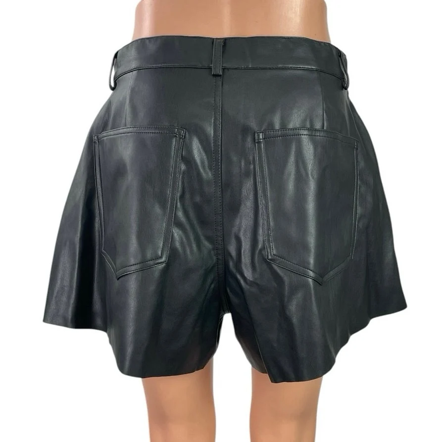 NEW WeWoreWhat Black Faux Vegan Leather High Rise A-Line Flare Bell Shorts Sz 30 - Image 3