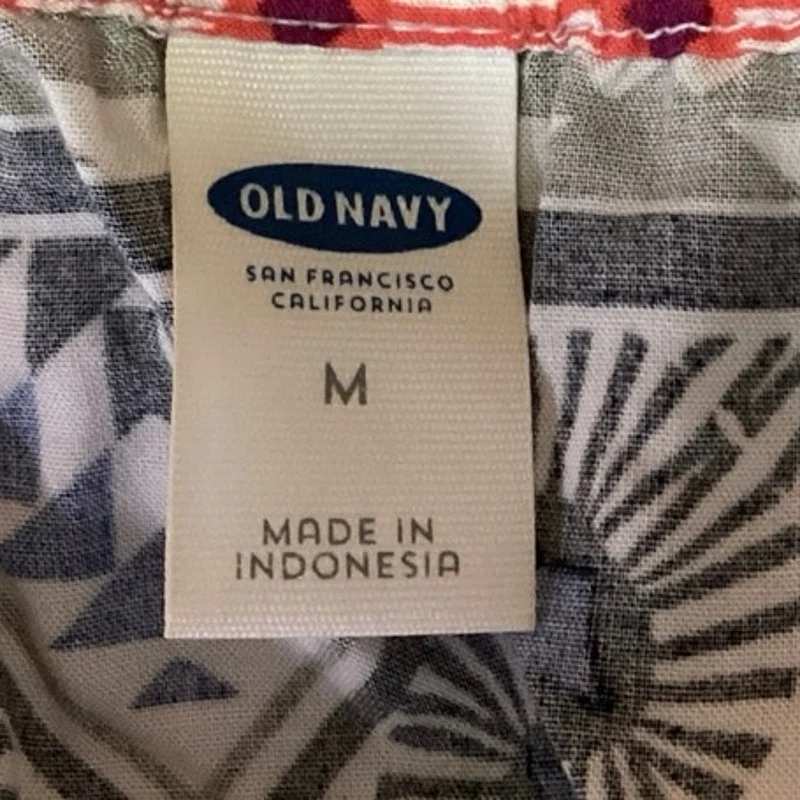 Old Navy Women's Multicolor Aztec Print Sleeveless V-Neck Camisole Jumpsuit Sz M - Image 4