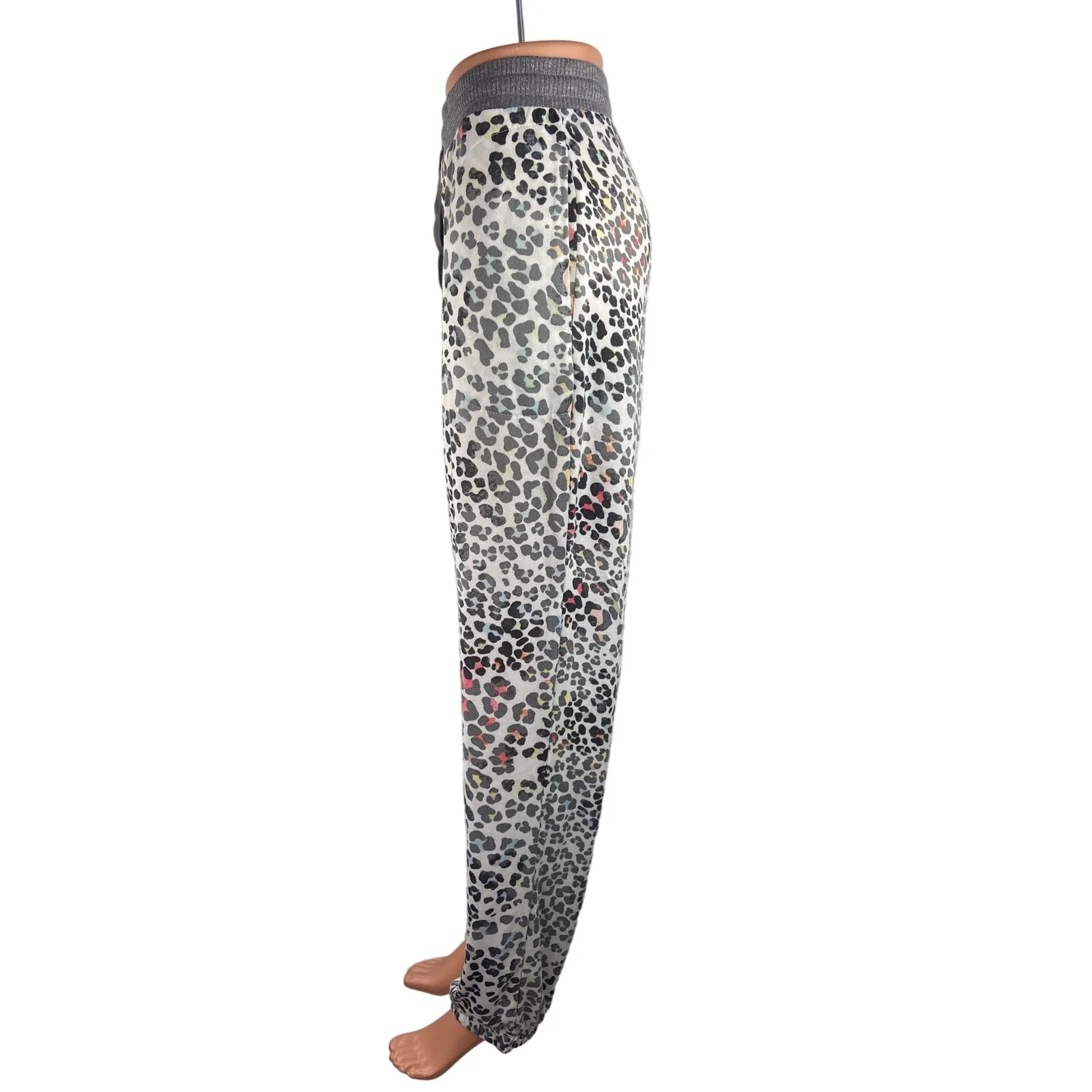Secret Treasures Gray Leopard Print Elastic Waist Drawstring Lounge Pants Sz XL - Image 2
