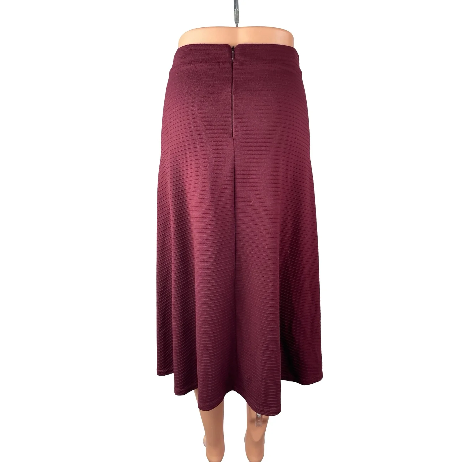 Side Party Women's Red Ribbed High Rise Pointelle Maxi Flare Sweater Skirt Sz S - Image 4