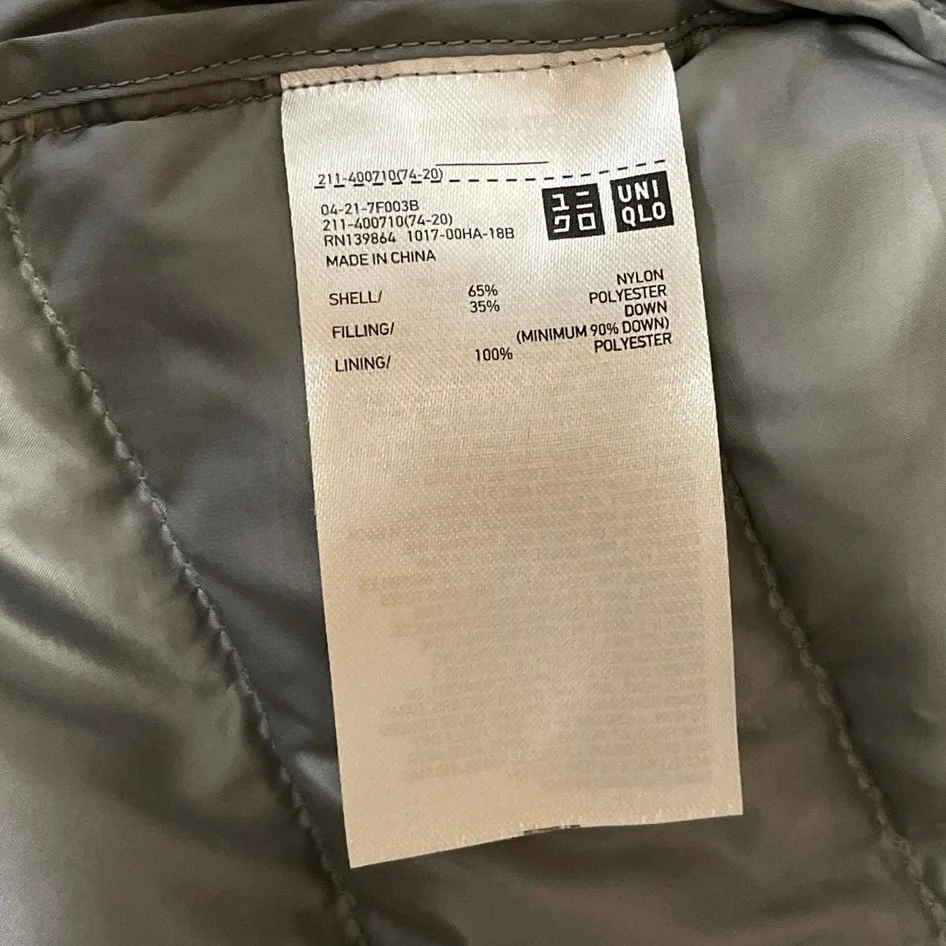 Uniqlo Womens Gray Sleeveless Zip Up High Neck Winter Puffer Vest Jacket Size XS - Image 5