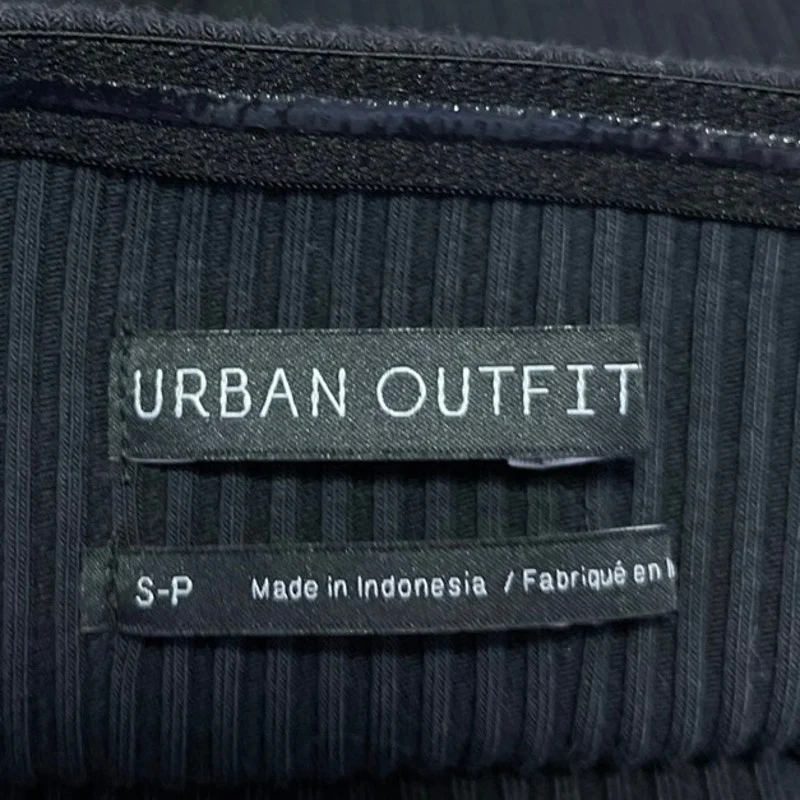Urban Outfitters Black Rib Knit Sleeveless Strapless Crop Tube Tank Top Size S - Image 3