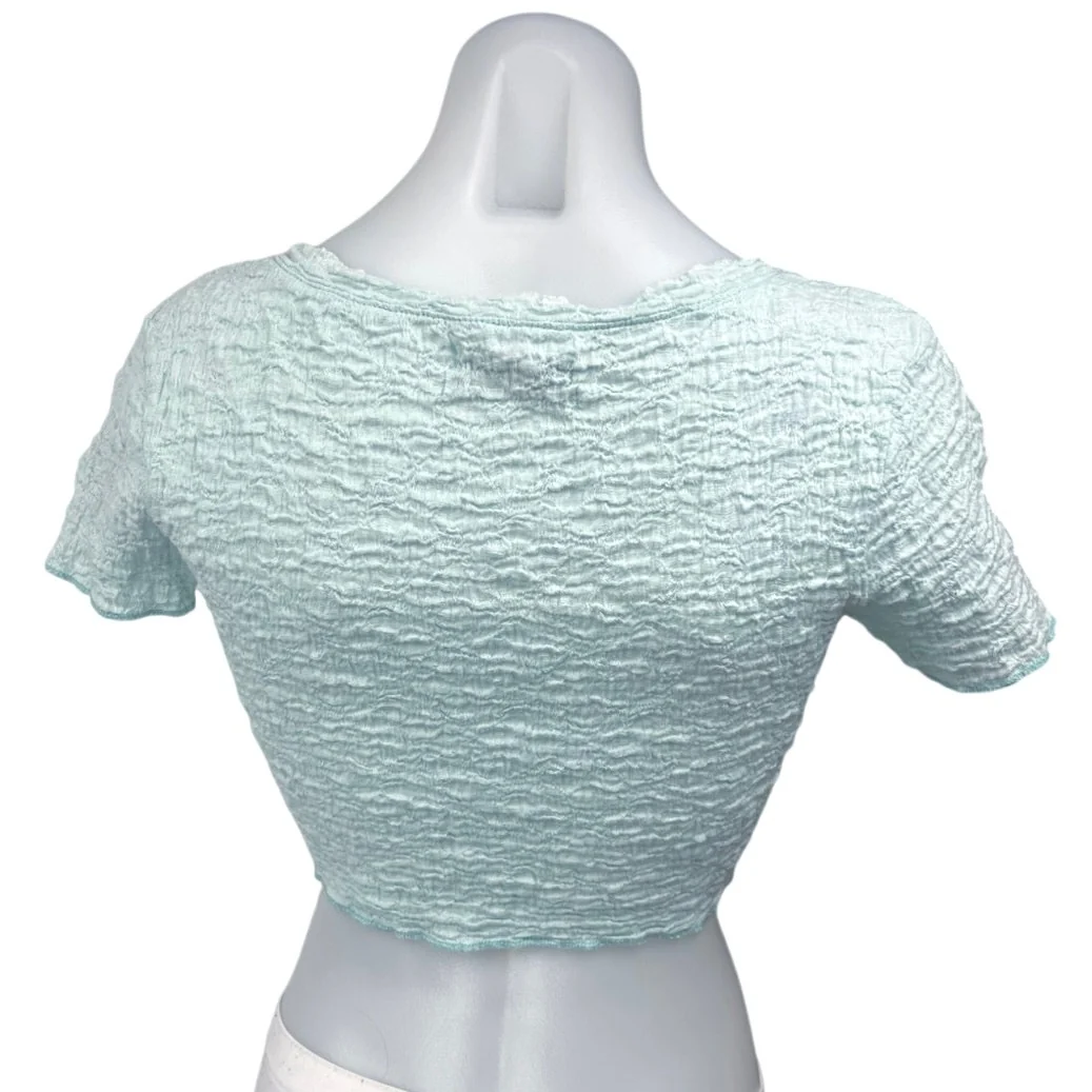 Urban Outfitters Blue Short Sleeve Textured Crinkled Button Down Crop Top Size S - Image 2