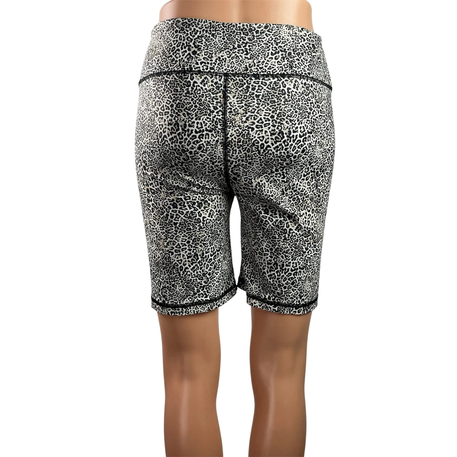 Victoria's Secret Sport Black Leopard Print Activewear Yoga Biker Shorts Size M - Image 3