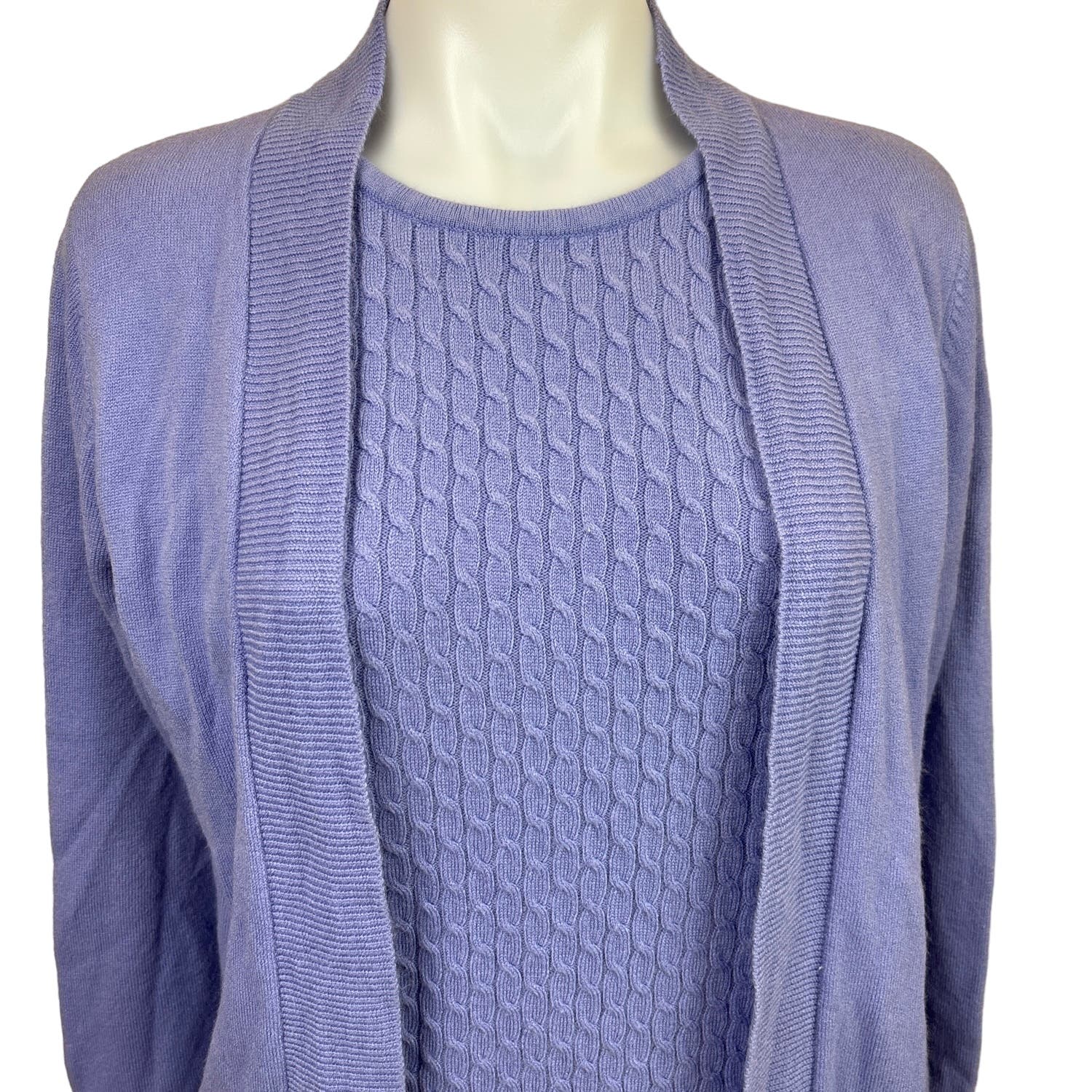 Vintage Bromley Women's Purple Acrylic Soft Knit Crew Neck Long Sleeve Cardigan Top - Image 4