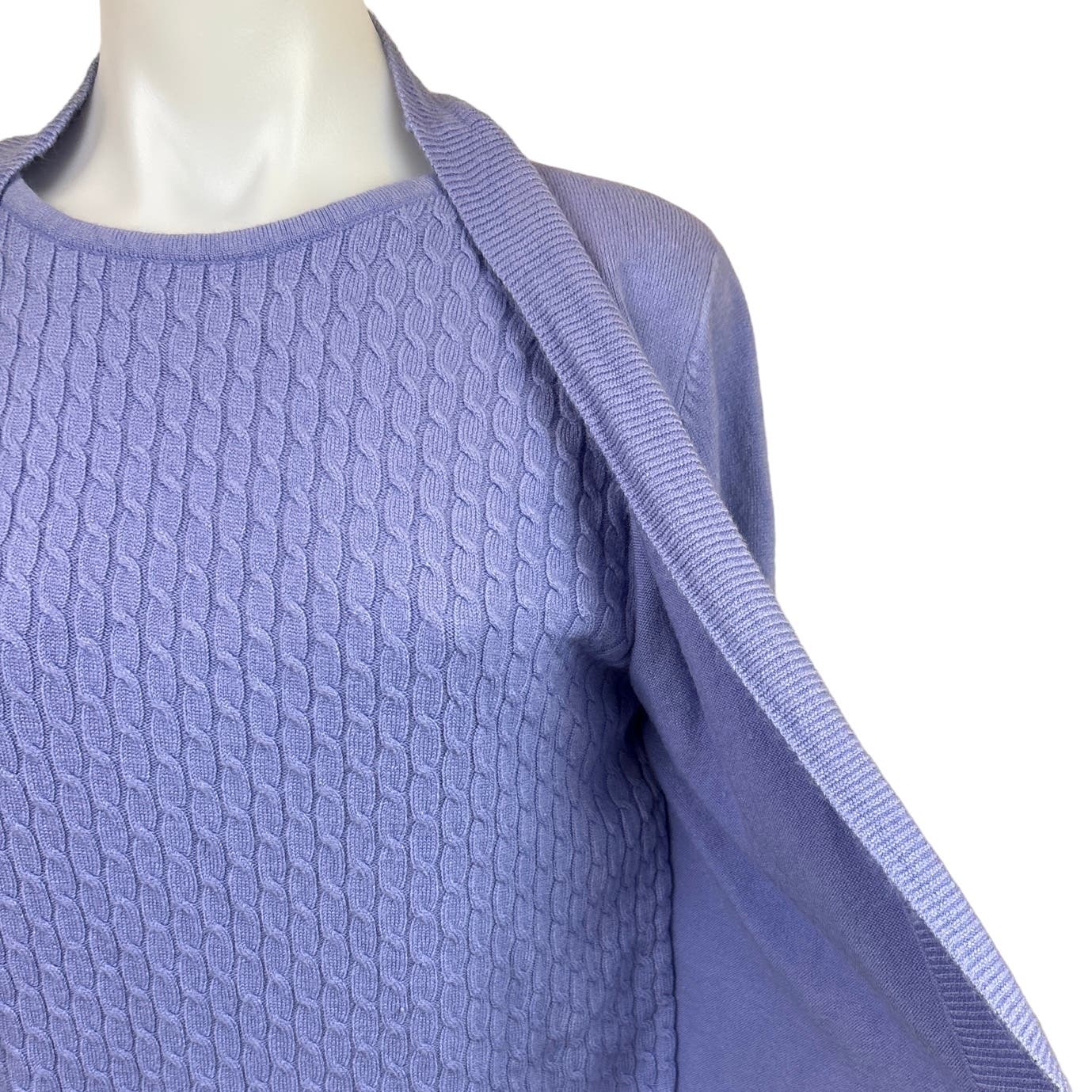 Vintage Bromley Women's Purple Acrylic Soft Knit Crew Neck Long Sleeve Cardigan Top - Image 5
