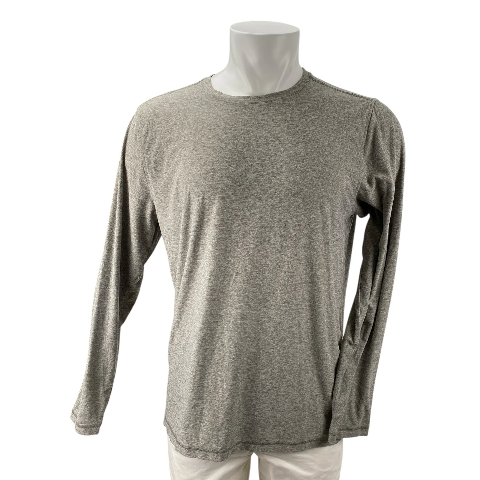 Vuori Men's Heather Gray Long Sleeve Crew Neck Basic Knit T Shirt Tee Top Size S