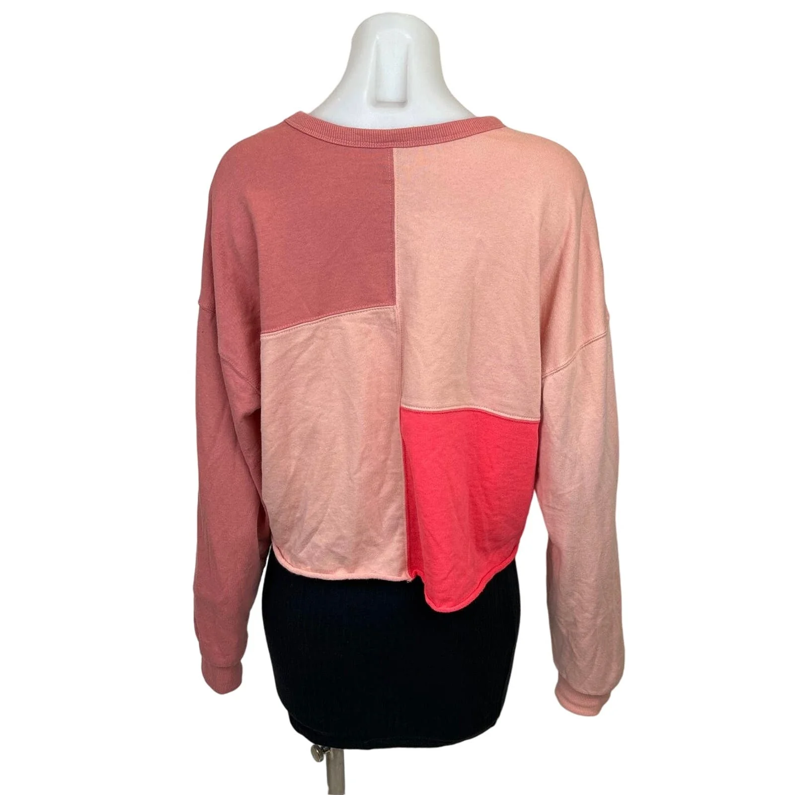 Wild Fable Womens Neon Pink Crew Neck Long Sleeve Colorblock Crop Sweatshirt S - Image 3
