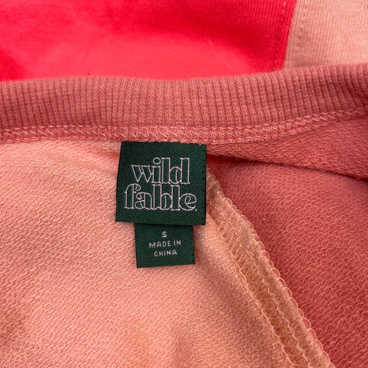 Wild Fable Womens Neon Pink Crew Neck Long Sleeve Colorblock Crop Sweatshirt S - Image 6