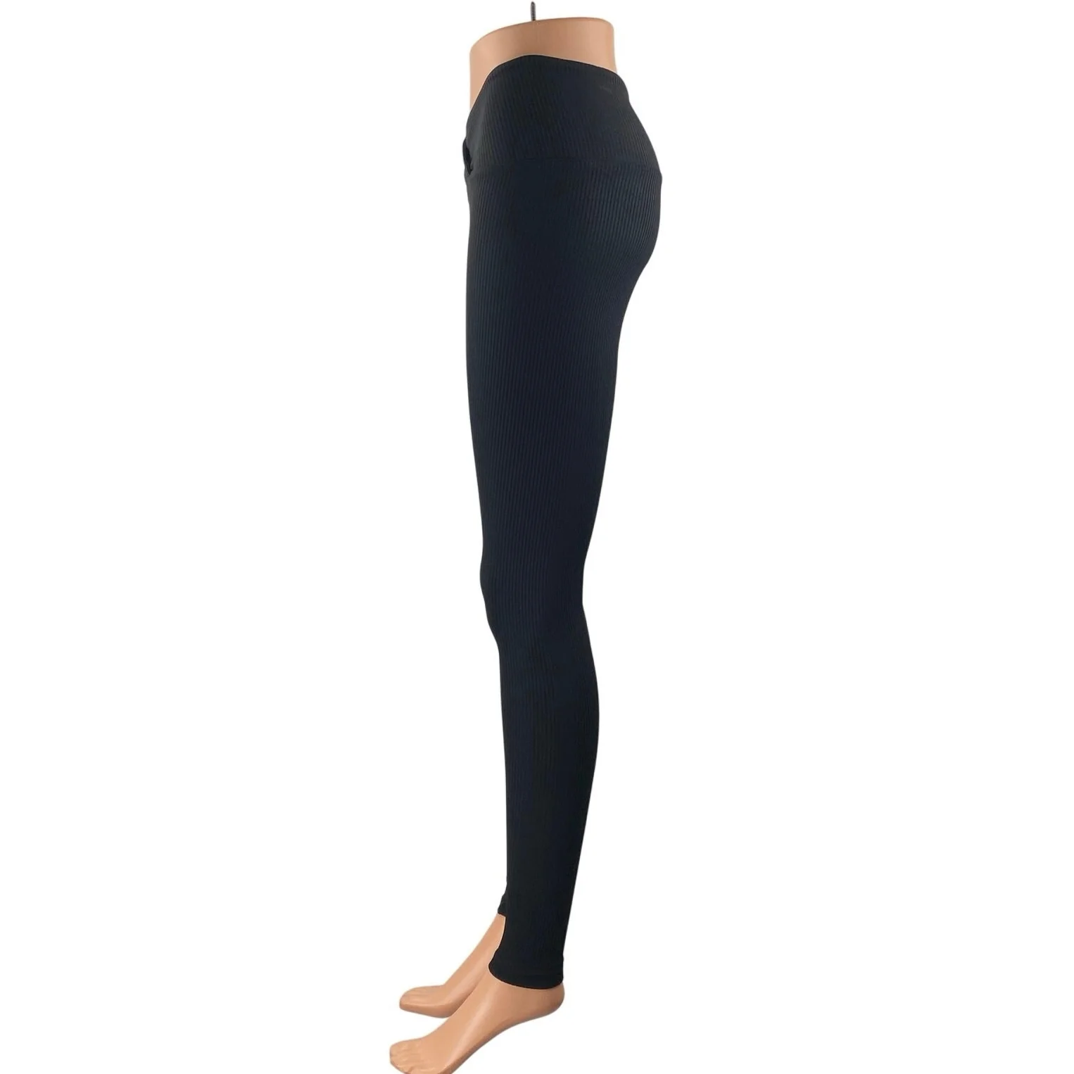 Years of Ours Black Ribbed Knit High Waisted Yoga Workout Athletic Leggings Sz M - Image 2
