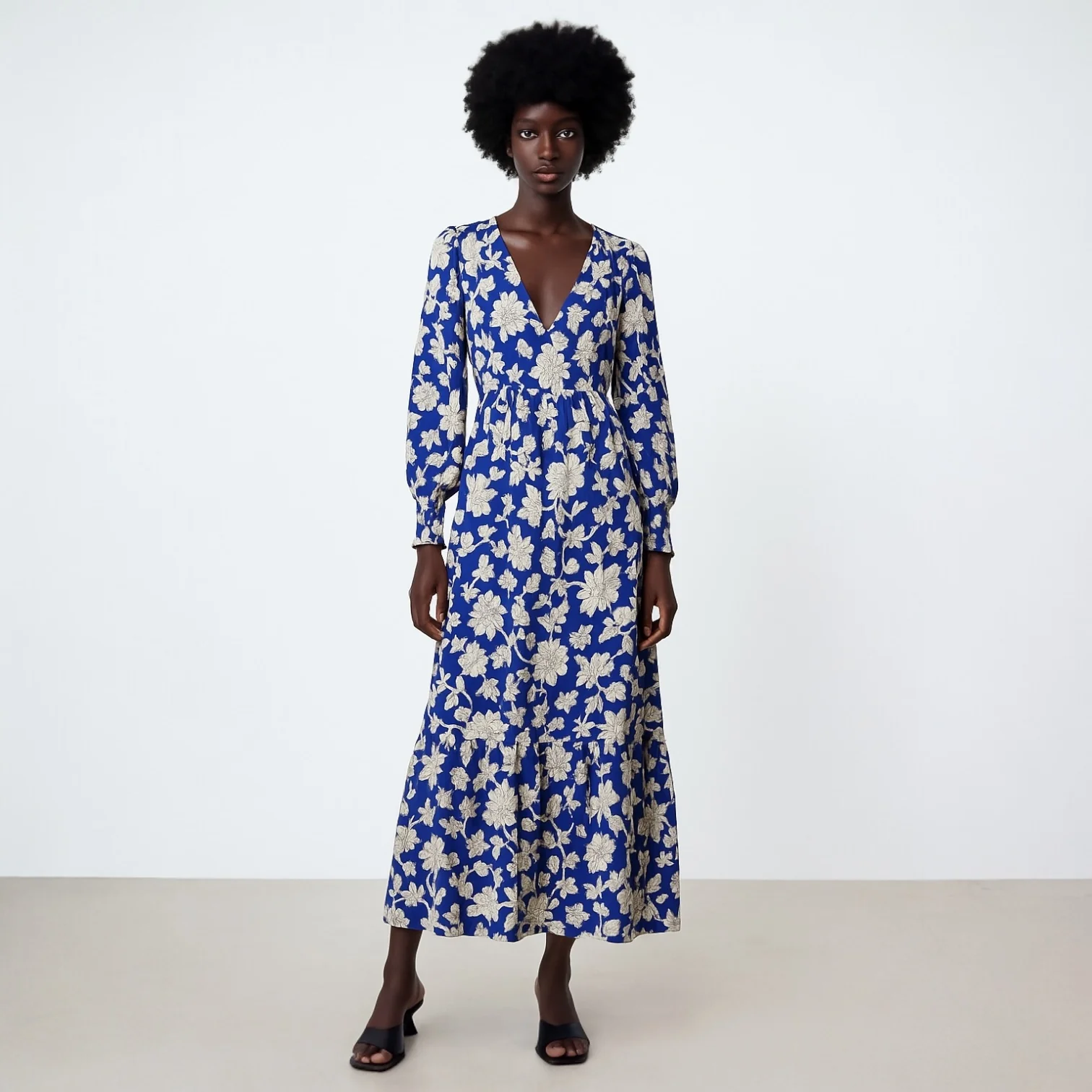 Zara Blue White Floral Plunge V-Neck 3/4 Balloon Sleeve Midi Maxi A-line Dress M - Image 3