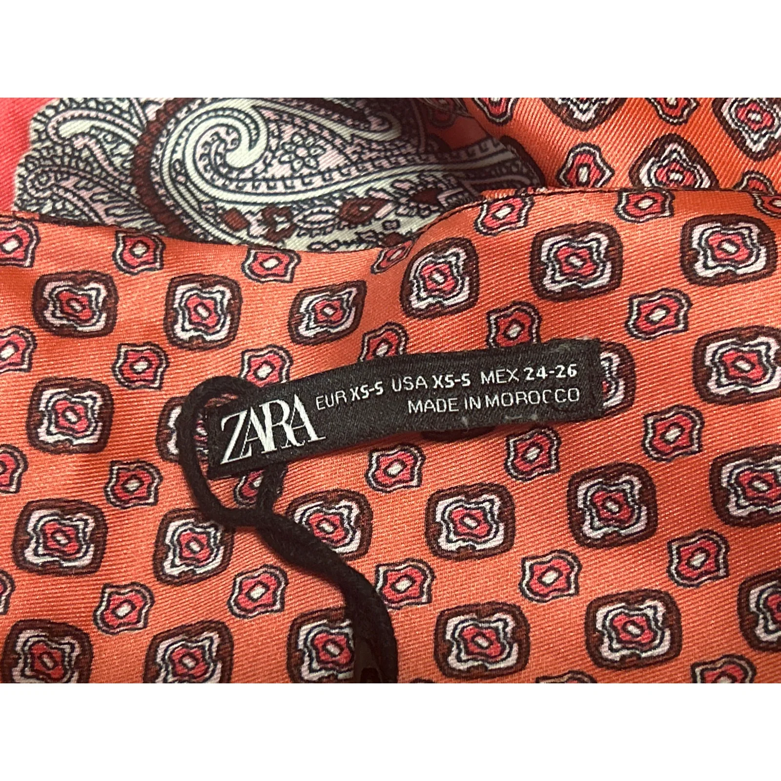 Zara Multicolor Floral Paisley Bandana Sleeveless Cami Tank Crop Top Size XS - Image 4