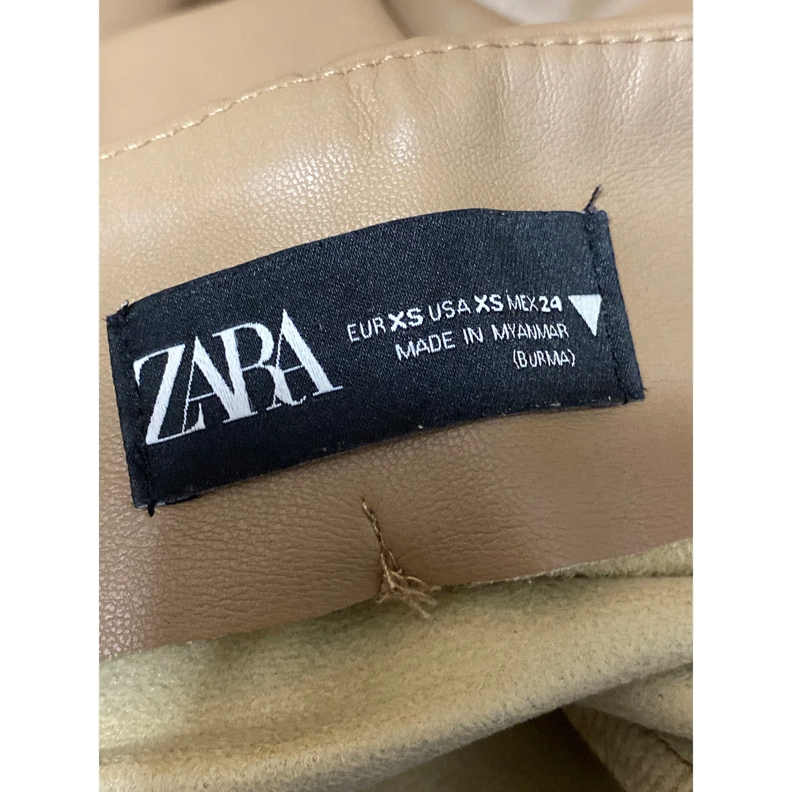 Zara Tan Beige High Waisted Faux Leather Vegan High Rise Leggings Pants Size XS - Image 4