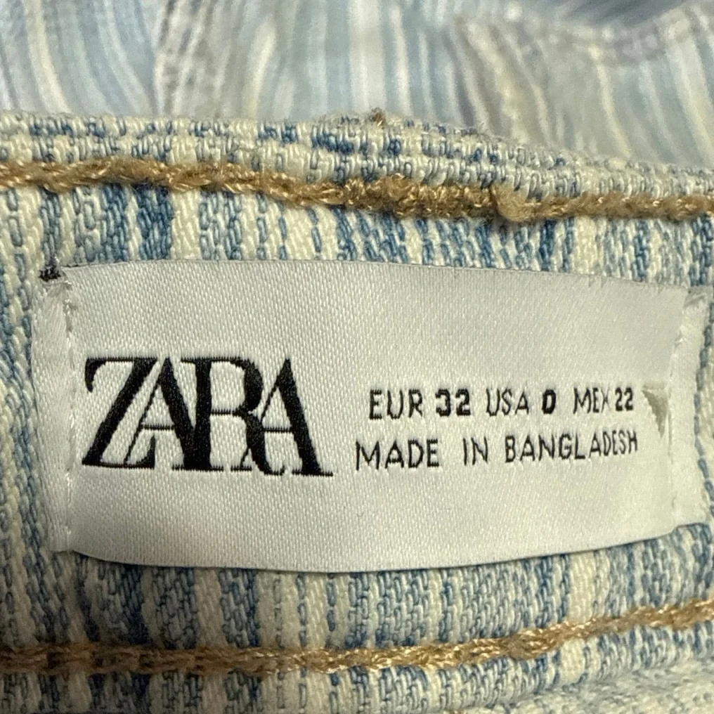 Zara Women's Blue Striped High Waisted Casual Mini Denim Jean Shorts Size 0 - Image 4