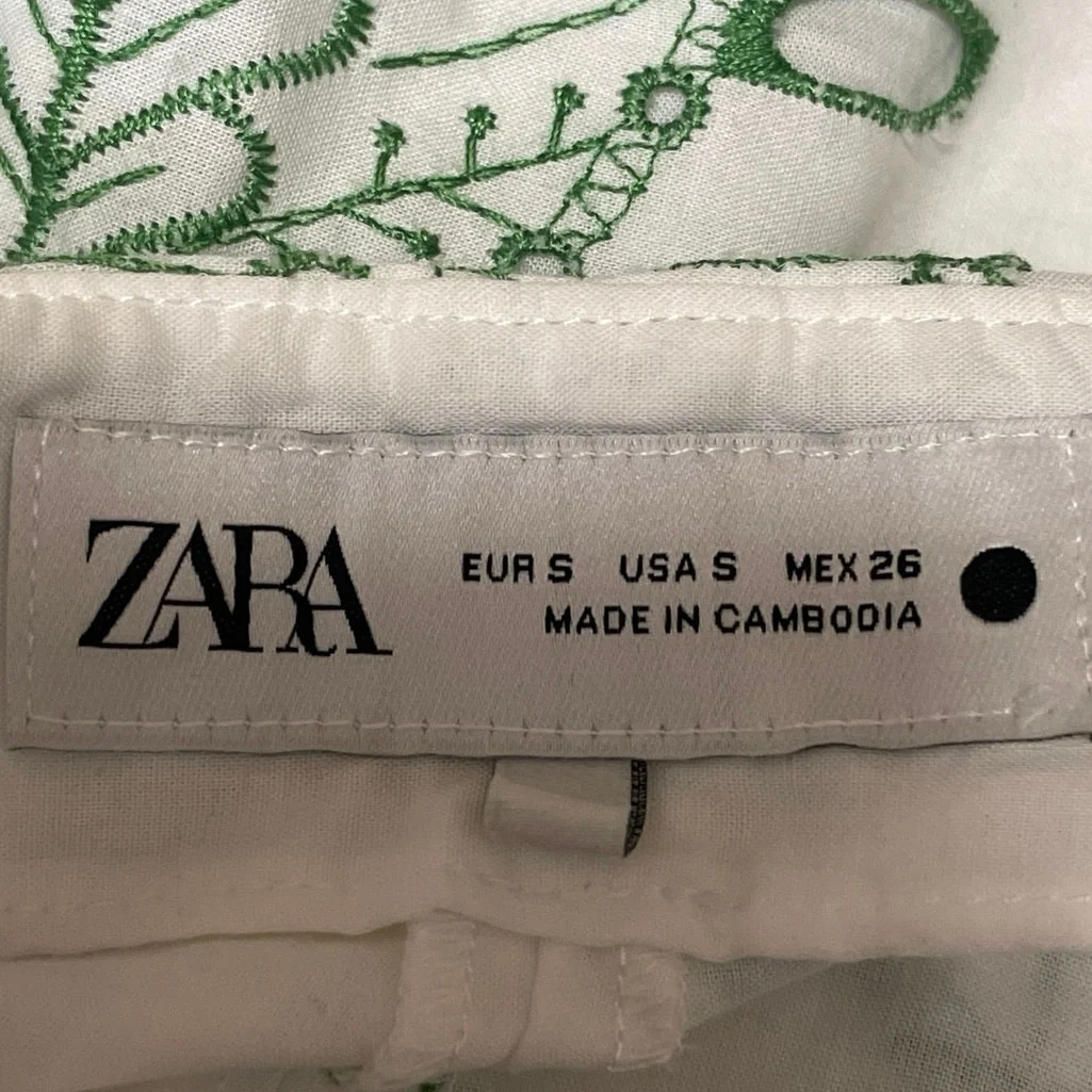 Zara Womens White Green Embroidered Knot Front Crop Top & Shorts Coord Set Sz S - Image 4